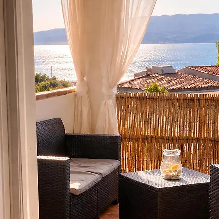 La Conia Sea View Retreat Apartmán